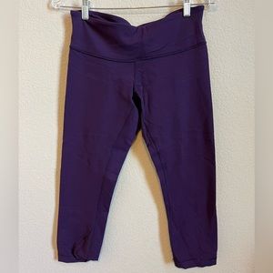 Lululemon dark purple leggings size 8